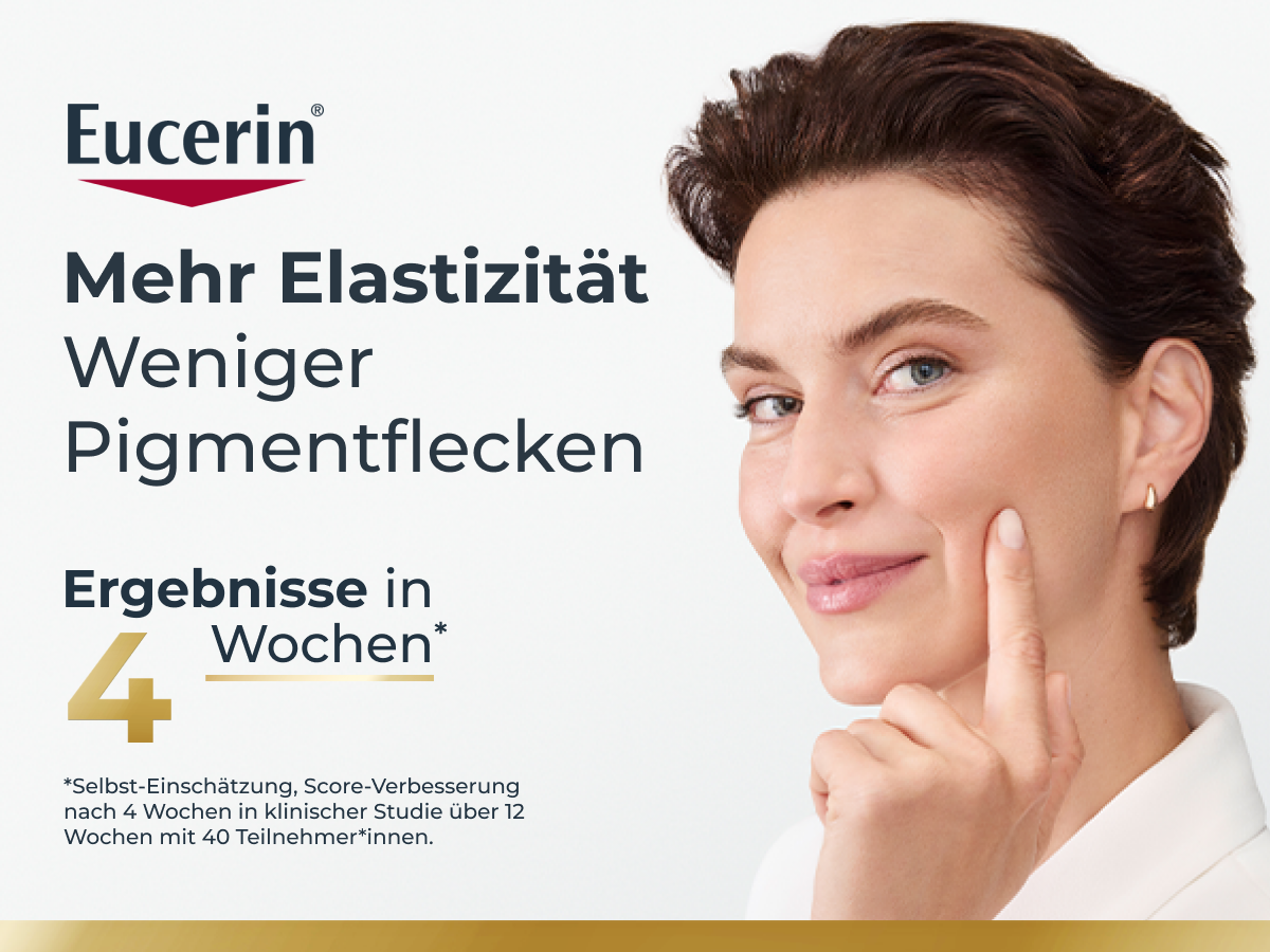Frau berührt Gesicht. Text: Mehr Elastizität, weniger Pigmentflecken. Ergebnisse in 4 Wochen.